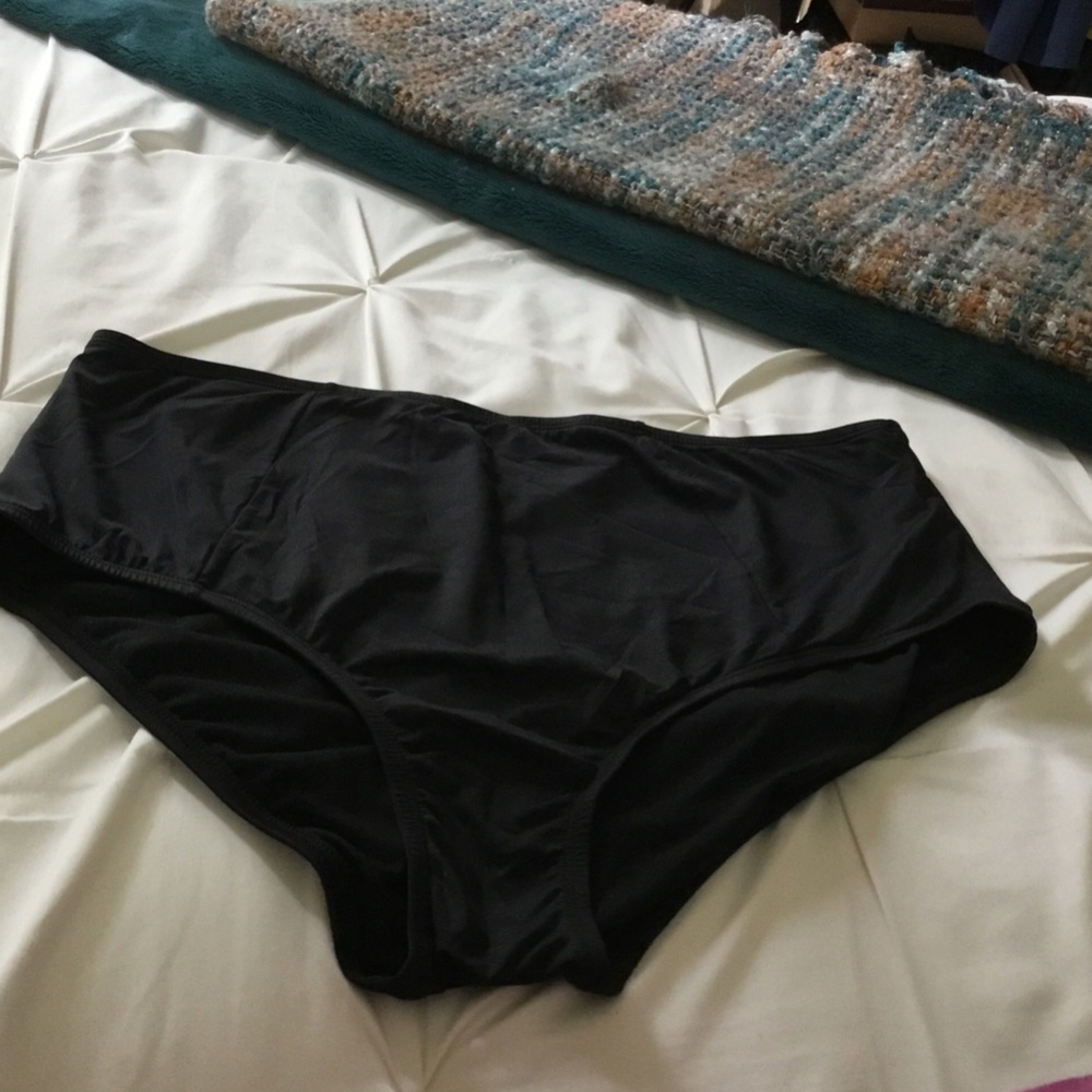 Kona Sol Black High-Cut Women's Swim Bottoms